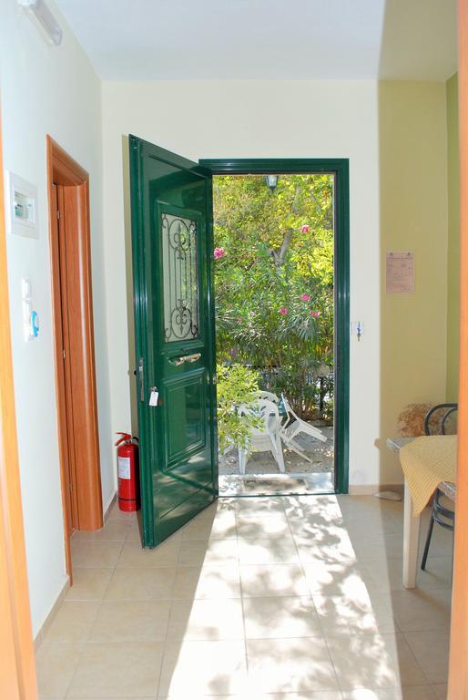 Melina Apartment Loutrópolis Thermís Zimmer foto